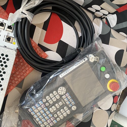 【询价】yrc1000示教器，安川机器人示教器！