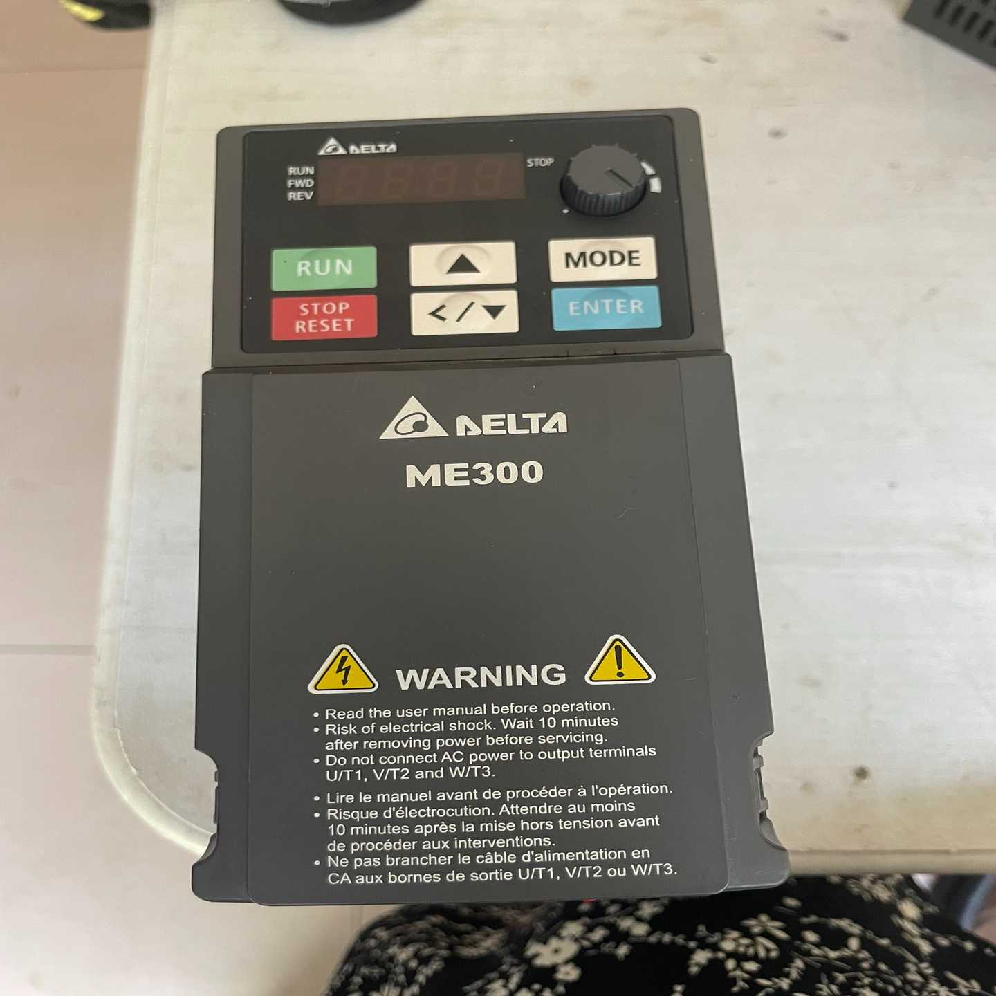 台达VFD4A8ME21ANNAA变频器，ME300拆机货--议价商品