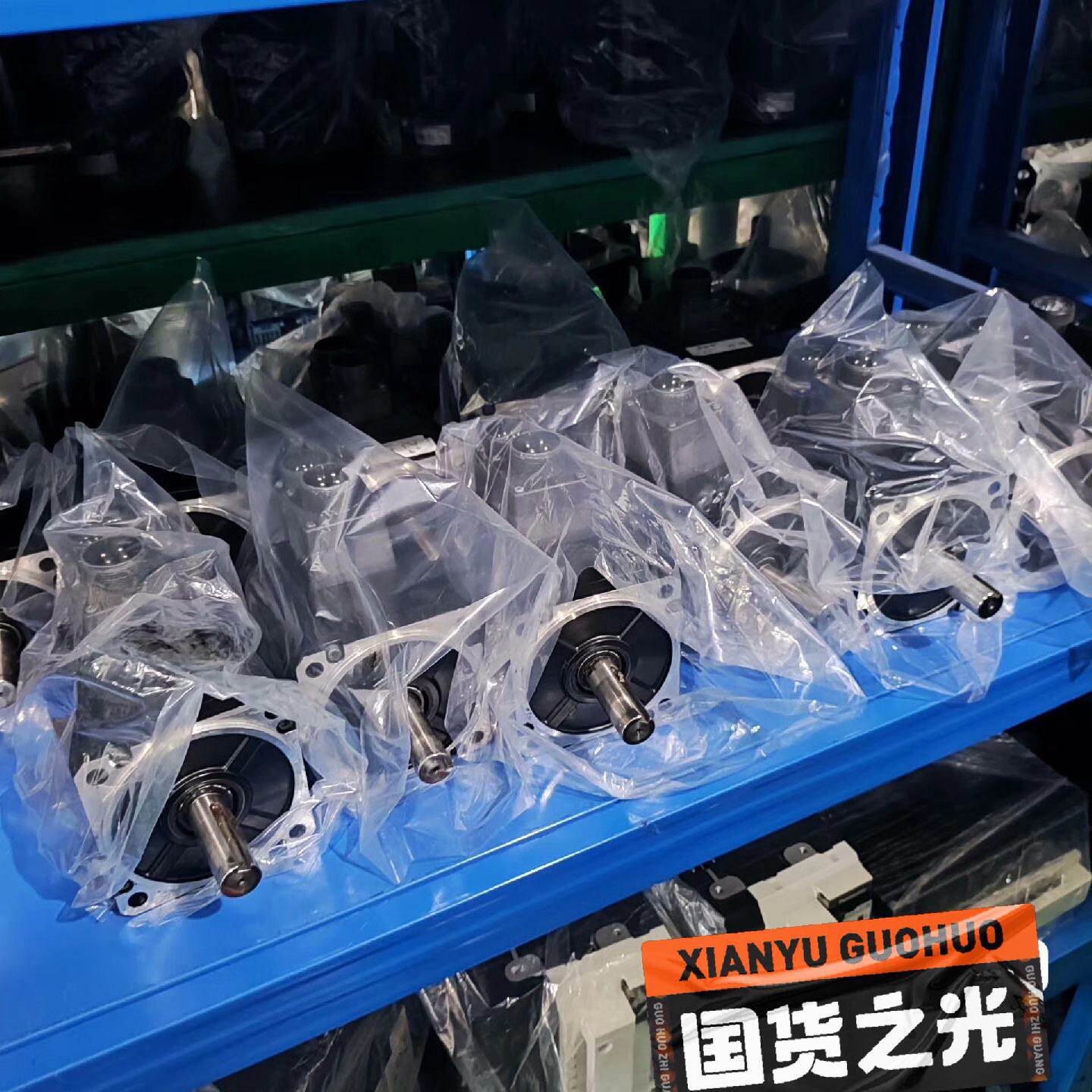 松下A5伺服驱动器MDDHT5540E，配套电机MSME15--议价商品