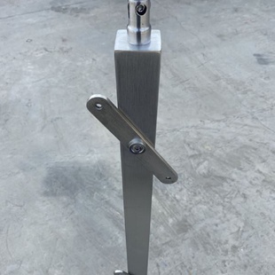 304不锈钢内卡槽立柱方管楼梯扶手玻璃栏杆立柱家用室外阳台护栏