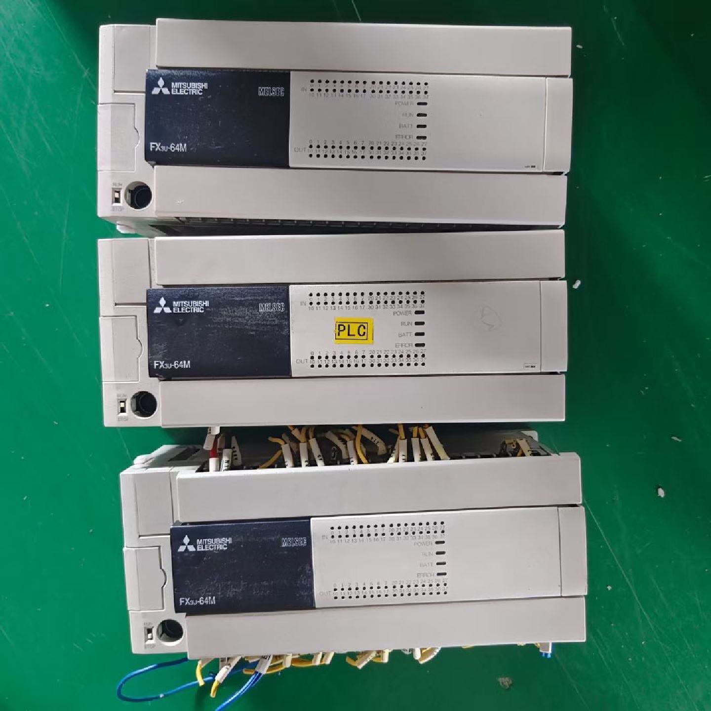 三菱PLCFX3U64MRESA年份20年--议价商品