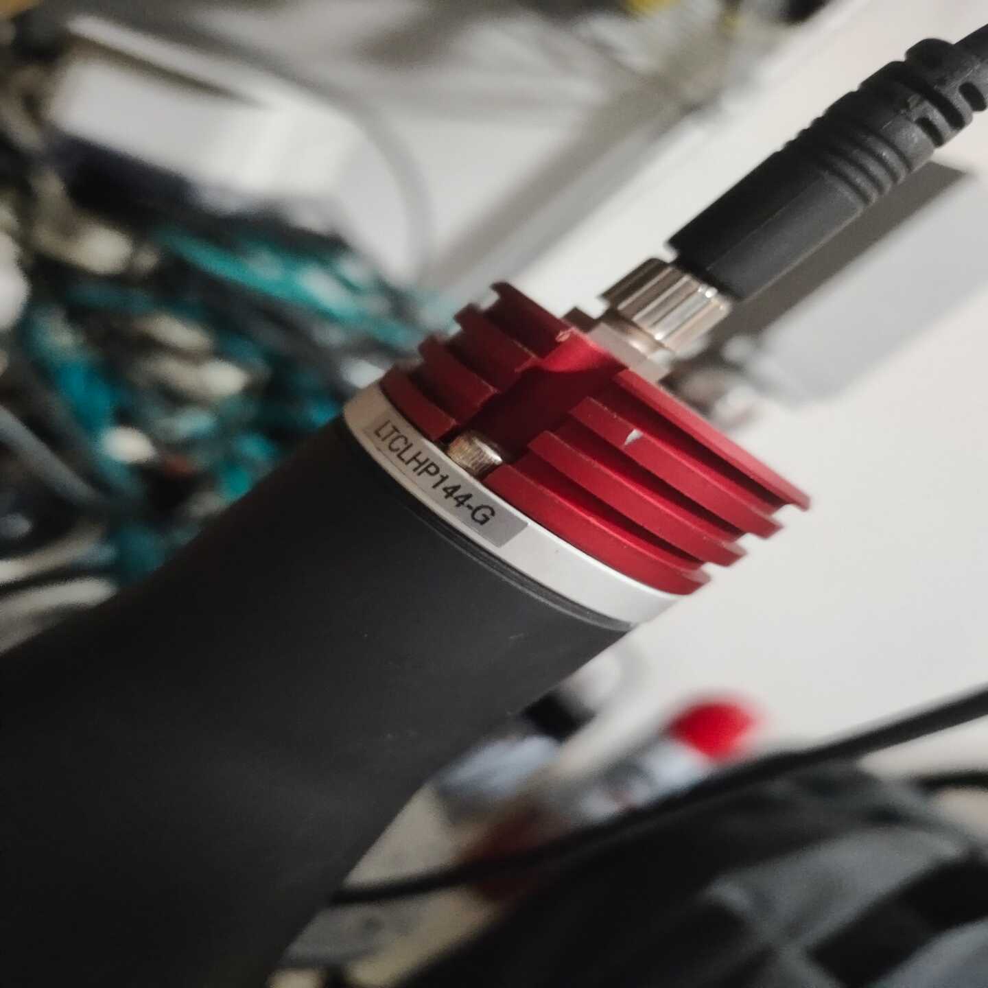 拆机台湾永宏PLC  FBE一28MU一议价商品