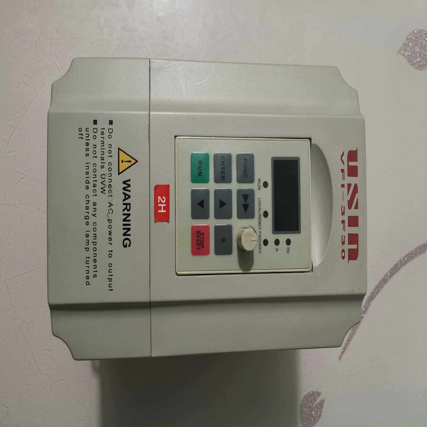 台湾友信USIN变频器3F30A41P5，如图询价