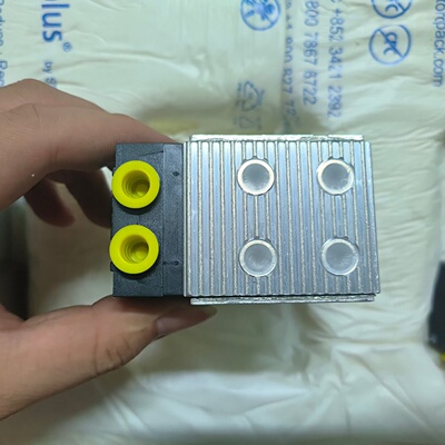 德国进口KNFPM3079886双头隔膜泵12V全