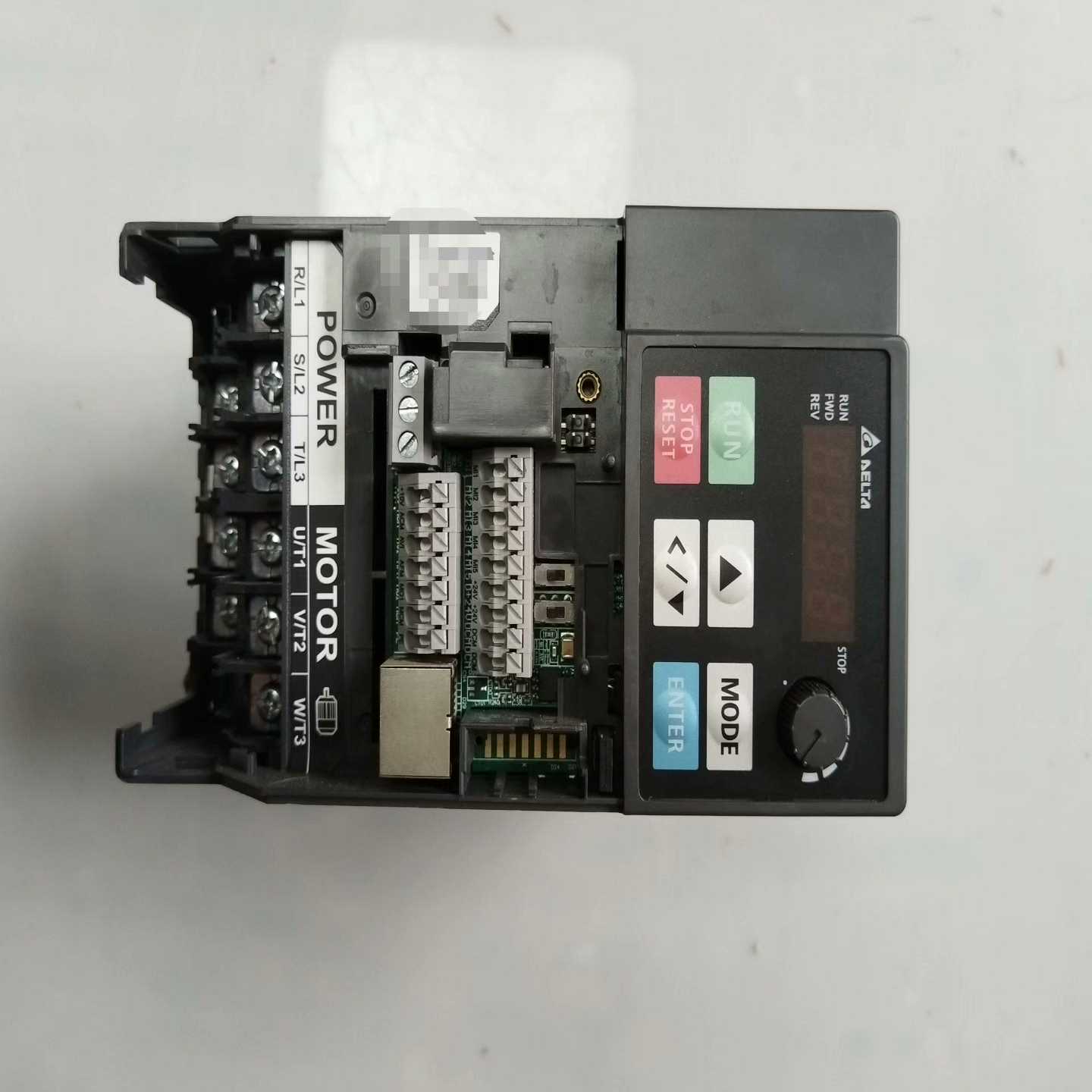 【星慕电子】VFD5A5ME43ANNAA 台达变频器 2.2KW