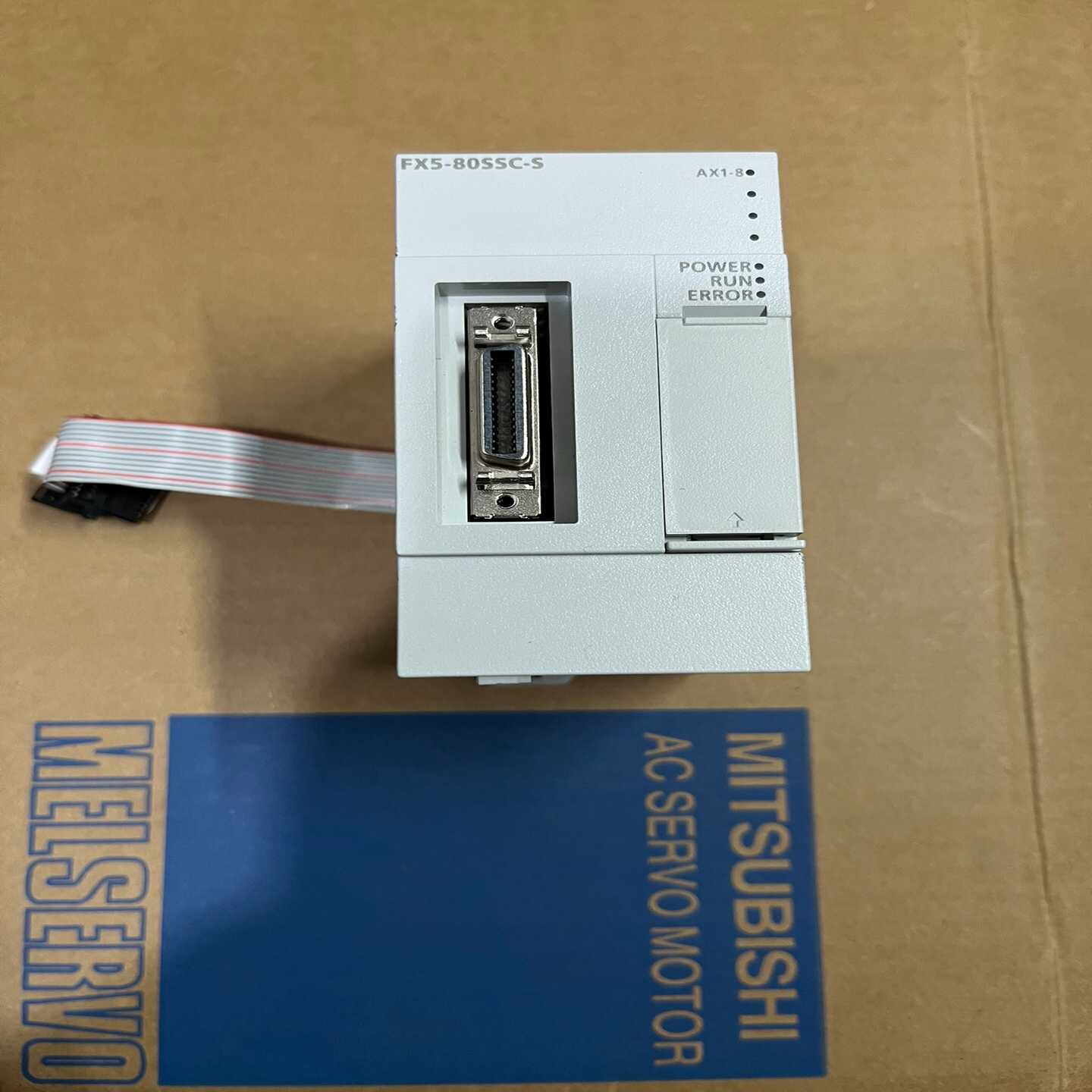 三菱PLC模块，型号FX5-80SSC-S，实物图拍摄，数量