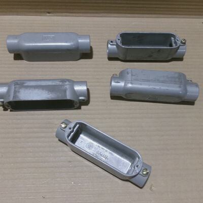 New Lot of 5 Killark TWOC3 1 Type C Conduit Body AK