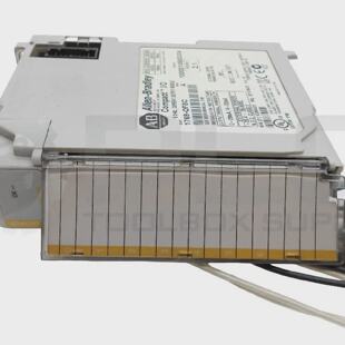 ALLEN BRADLEY 1769OF8CA Compatto IO 8 Canale Corrente Uscita
