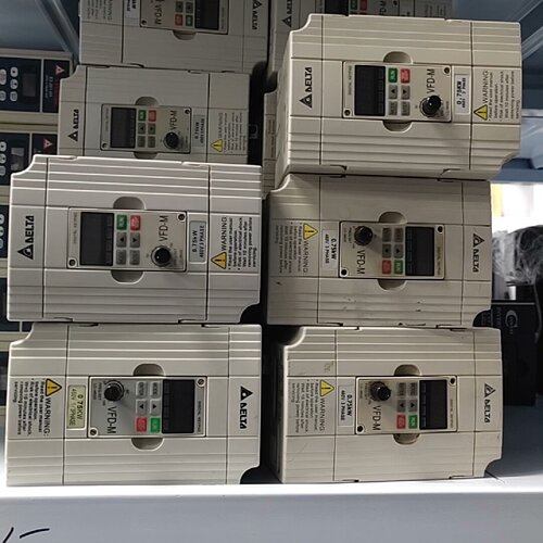 寻台达变频器0.75KWVFD007M43B380VF