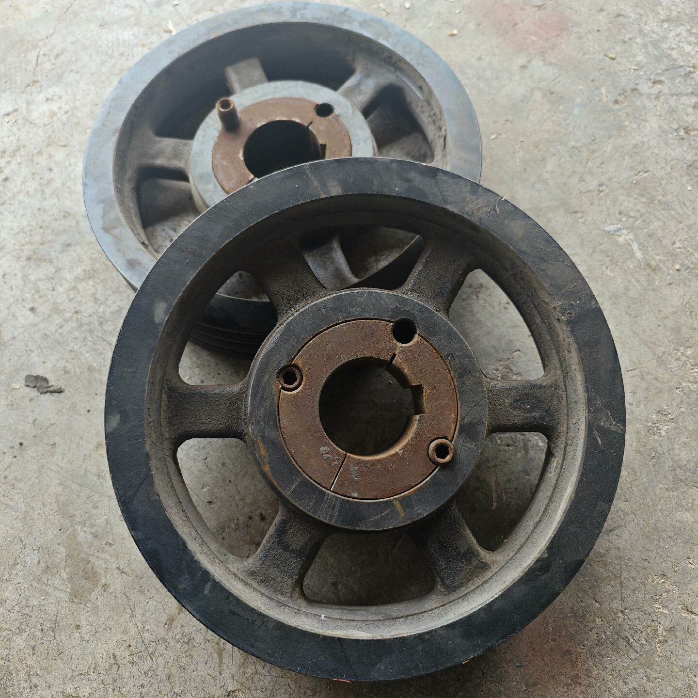 欧标轴套式三角皮带盘B型皮带轮，外310MM内60MM--议价商品