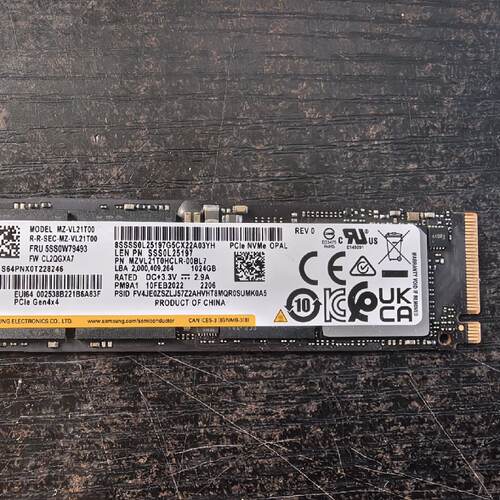 三星PM9A1 1TB M.2 固态硬盘。300议价