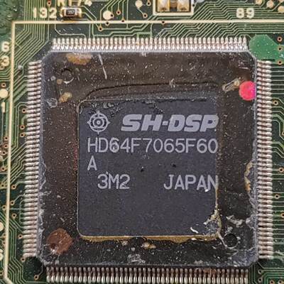 HD64F7065F60ASHDSP芯片日本原装拆机-议价