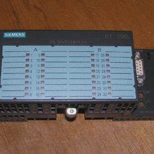 Simatic Siemens E03 used DO32 6ES71321BL000XB0 ET200L