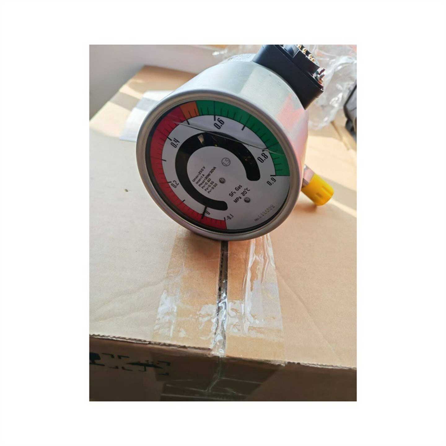 SF6b密度控制器KU999-MKZ-IU库号;M38516德国WIKA威卡YASKAWA安