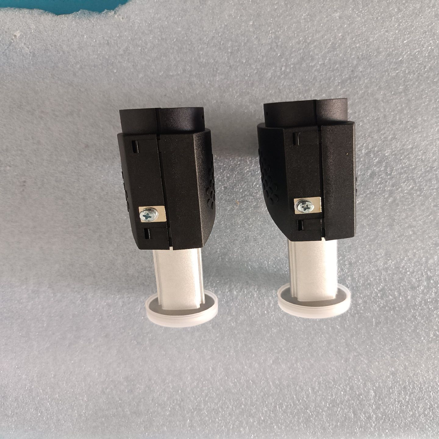 议价进口莱宝全新真空计TR211，两个功能包好，全新无使用痕迹不