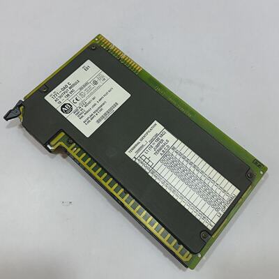 ALLEN BRADLEY 1771OAD C AC OUTPUT MODULE 10138 VAC