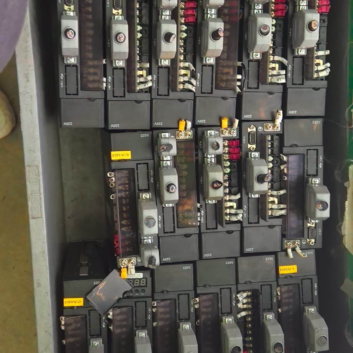 SKISIA伺服驱动器A1SVD15AC220V50