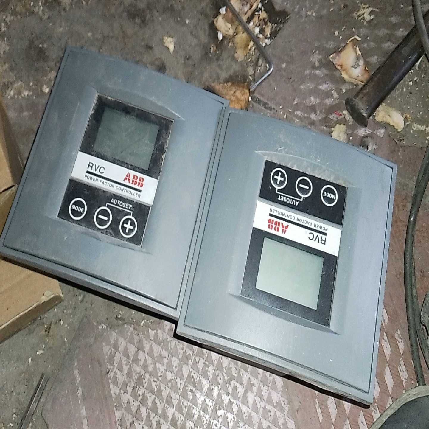 议价拆机ABB功率因数袁控制器RVc8一1/5A2Gc丫子288