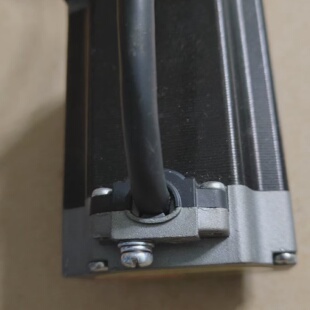 日本东方马达PKE569AC原装 议价商品 拆机九五新成色如图功