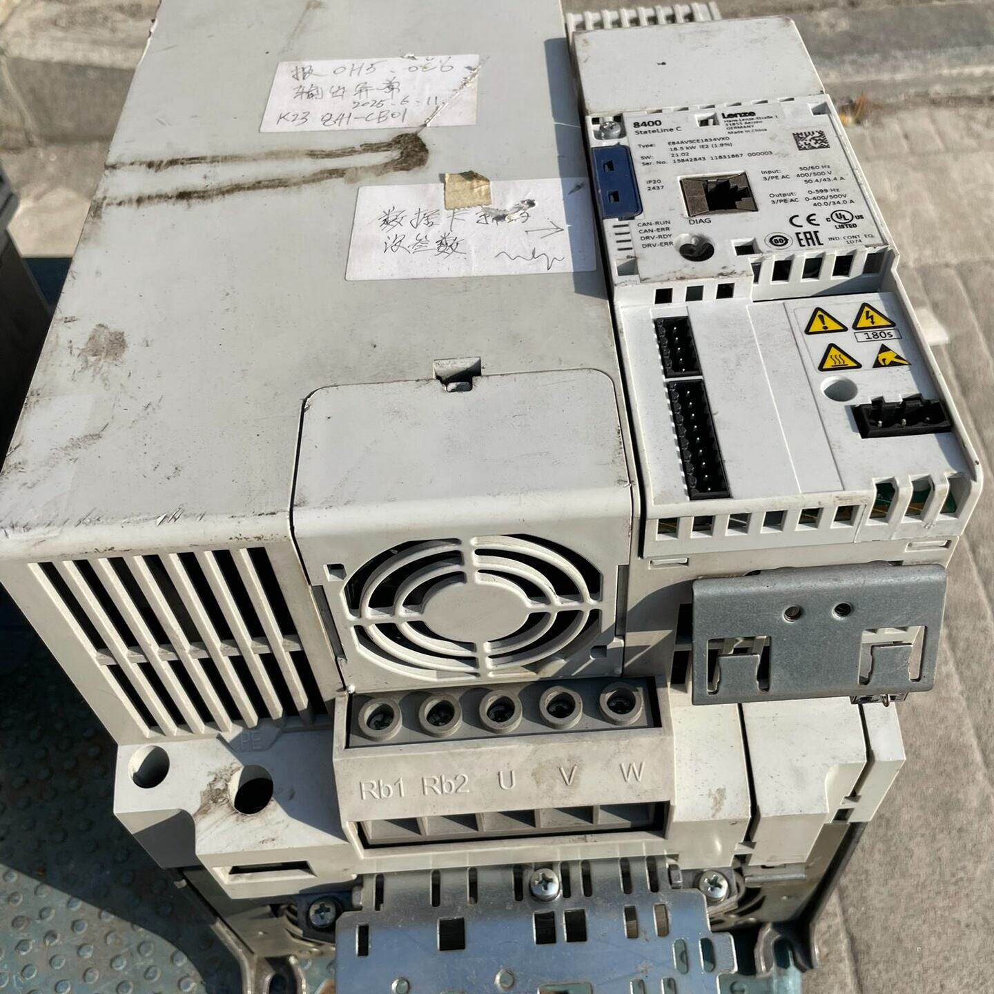 伦茨变频器8400. E84AVSCE1834VX0.—议价