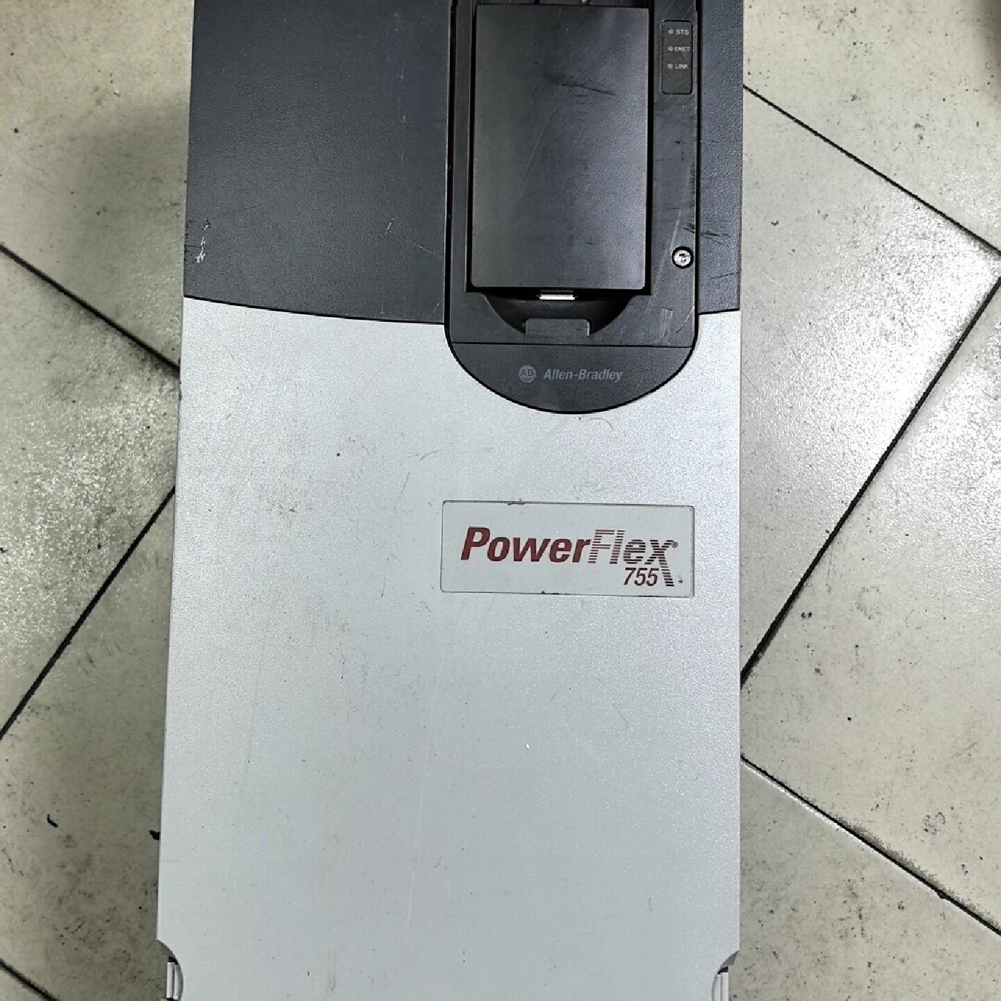 AB755变频器20G11ND065JA0NNN37k-议价