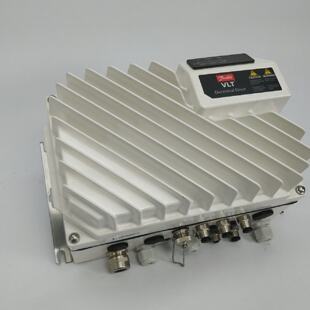 Decentral VLT 131Z1354 380480VAC 0.37kW 0.5HP Drive Danfoss