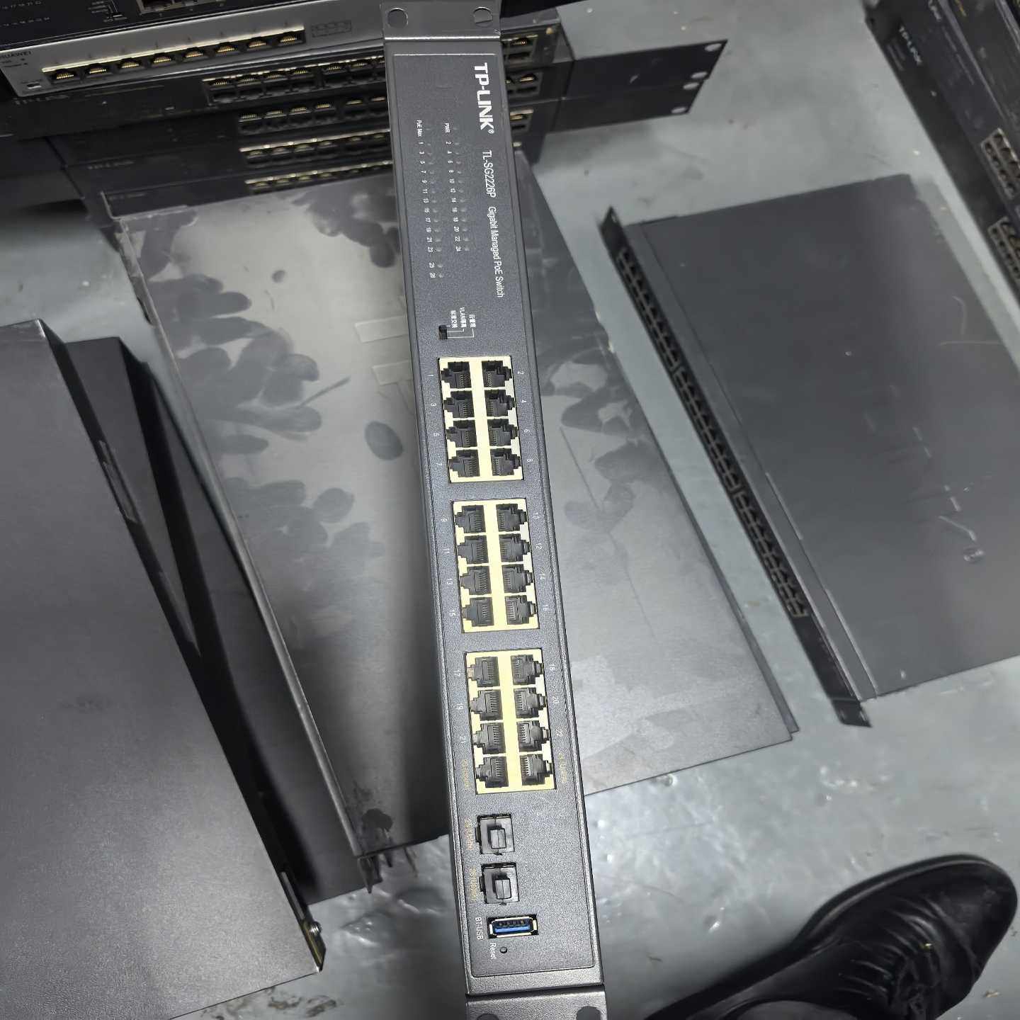 TP-LINKTL-SG2226P全千兆云管理POE交换-议价