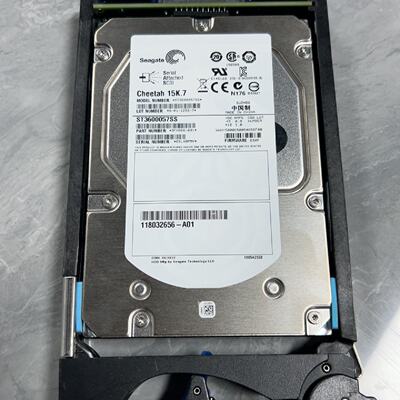 溢价-EMC 005049274 600G 15K 3.5 SAS