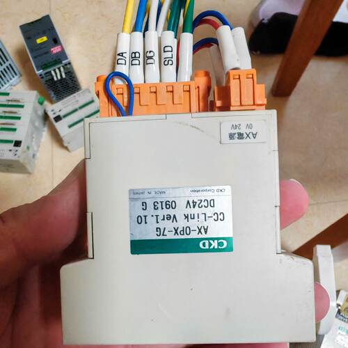 议价原装CKD伺服驱动器AX9000GS原配CCLink插头A可维修
