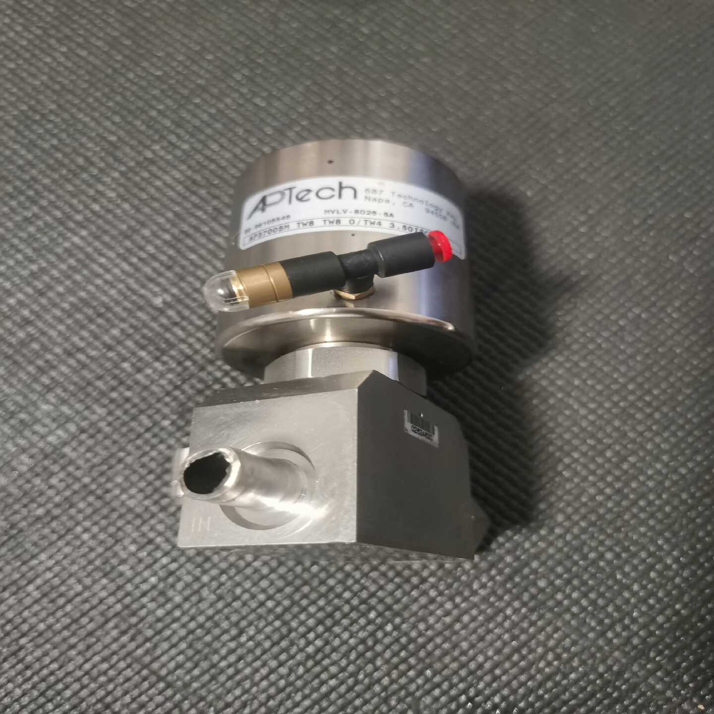 APTECH隔膜阀AP3700SMTW8TW80/询价