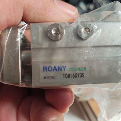 全新ROANY 三杆气缸，型号：TCM16X10S  三议价