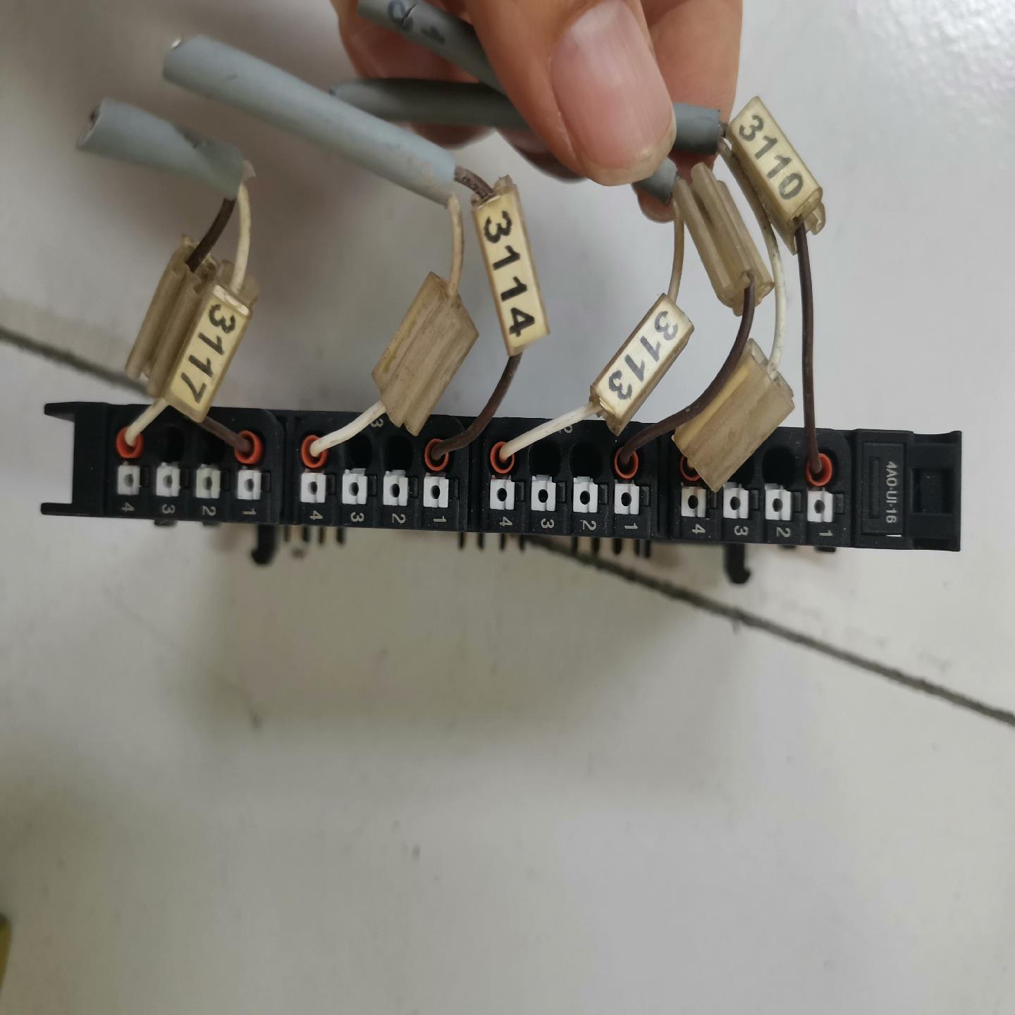 Weidmuller/魏德米勒，UR20-4AO-UI-16~询价