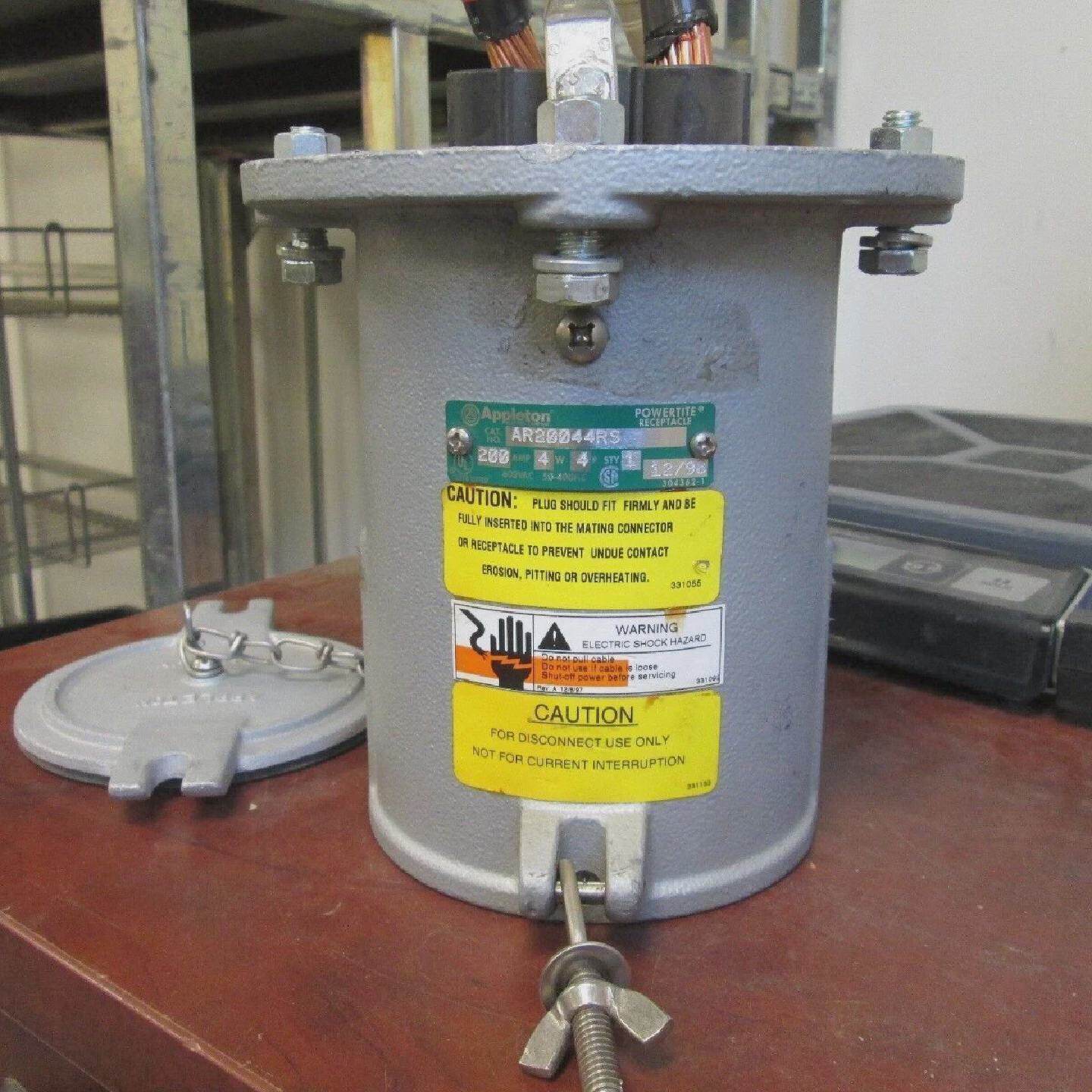 AppletonReceptacleAR20044RS200A600V4W4P二手