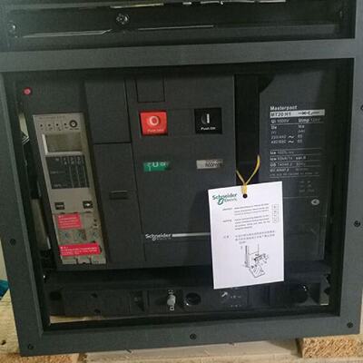 议价MT16H-1600A，MT20H-2000A ，MT12H-1250A，2500A 施耐德框架