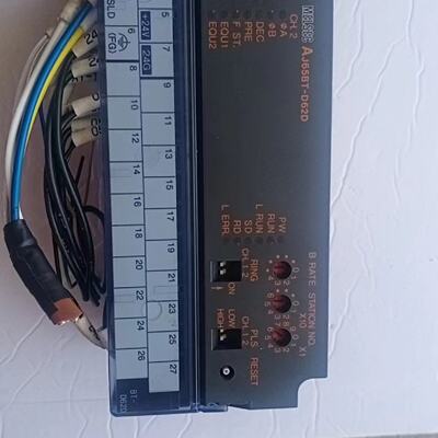 拆机剪线三菱AJ65BTD62D实物如图所示功能正常--议价商品