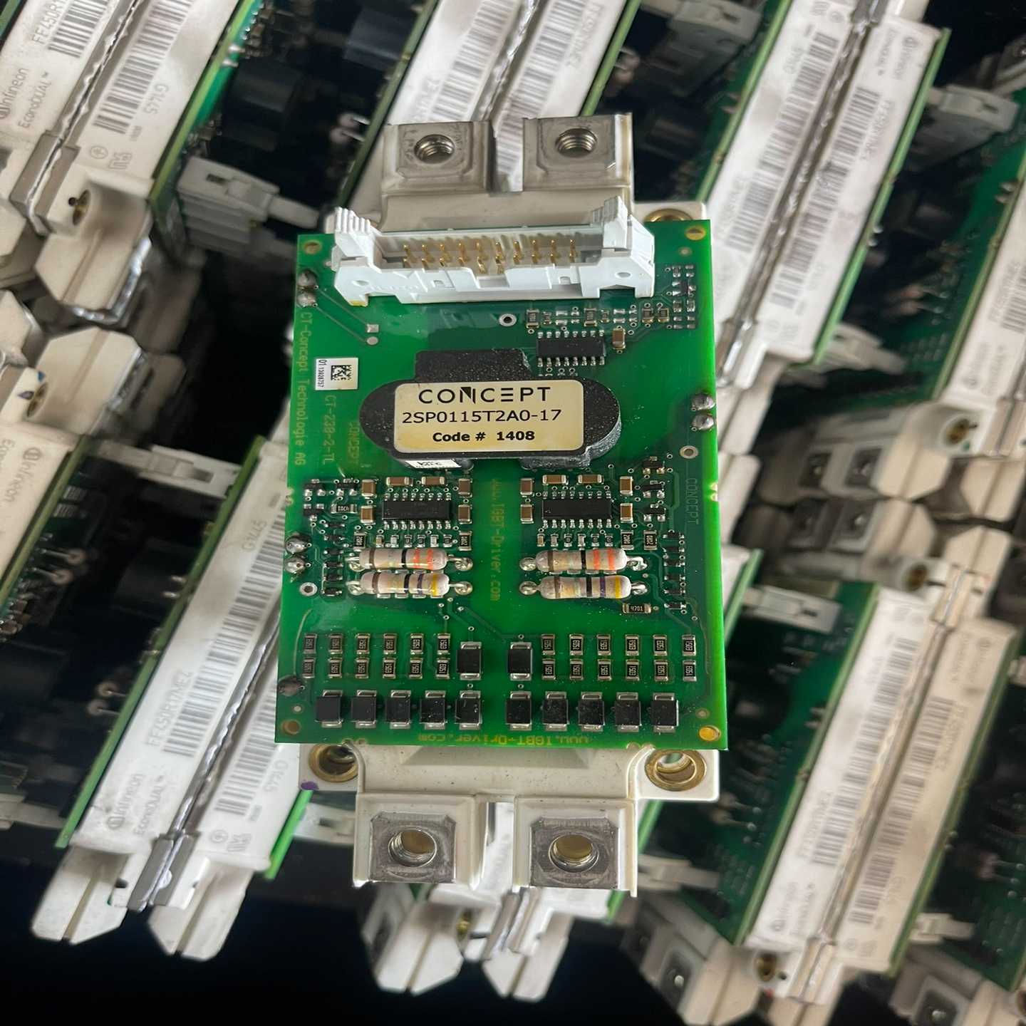 一色英飞凌FF450R17ME4,带2SP0115T2A（孤云设备）