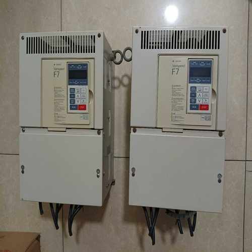 CIMR-F7A4030原装拆机安川F7系列30KW变频器，--议价商品