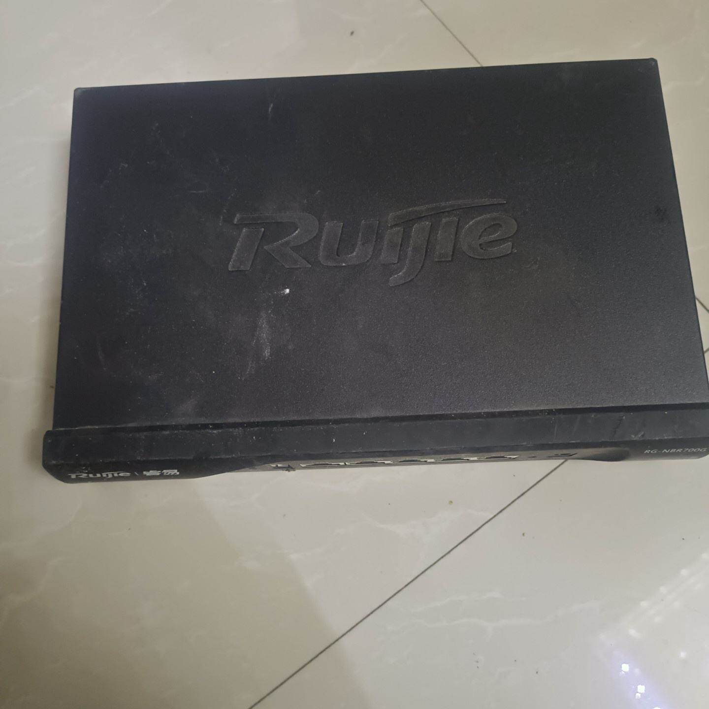 锐捷睿易RG-NBR700G企业级路由器,5口千兆,4WAN 1LAN,带USB,
