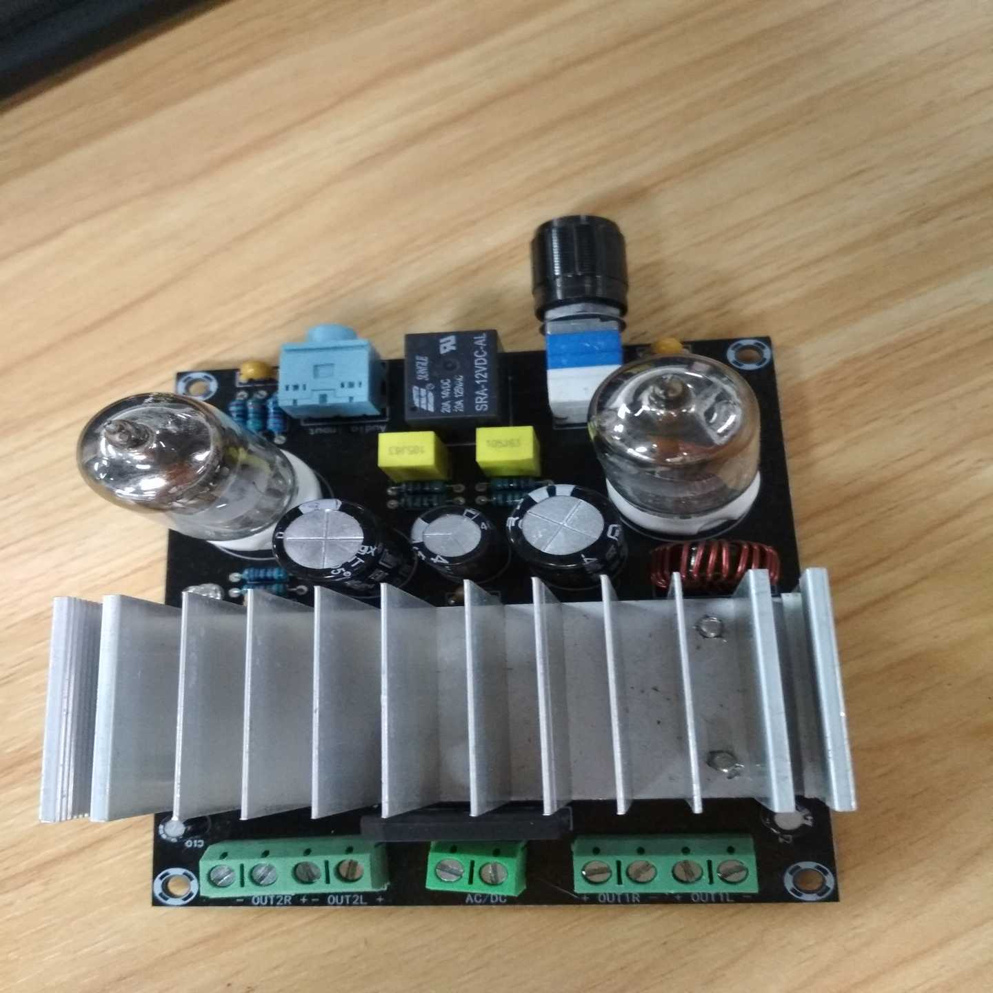 XH-A202电子管功放板TDA7388芯片4*4-询价客服