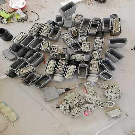 重载连接器 外壳 的联系，30一个处理~询价