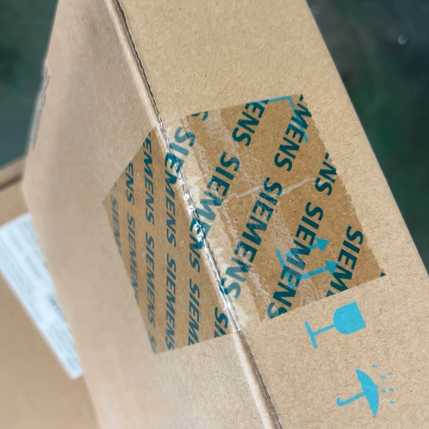 西门子 V90 系列  6SL3210-5FB10-4UF1--议价商品