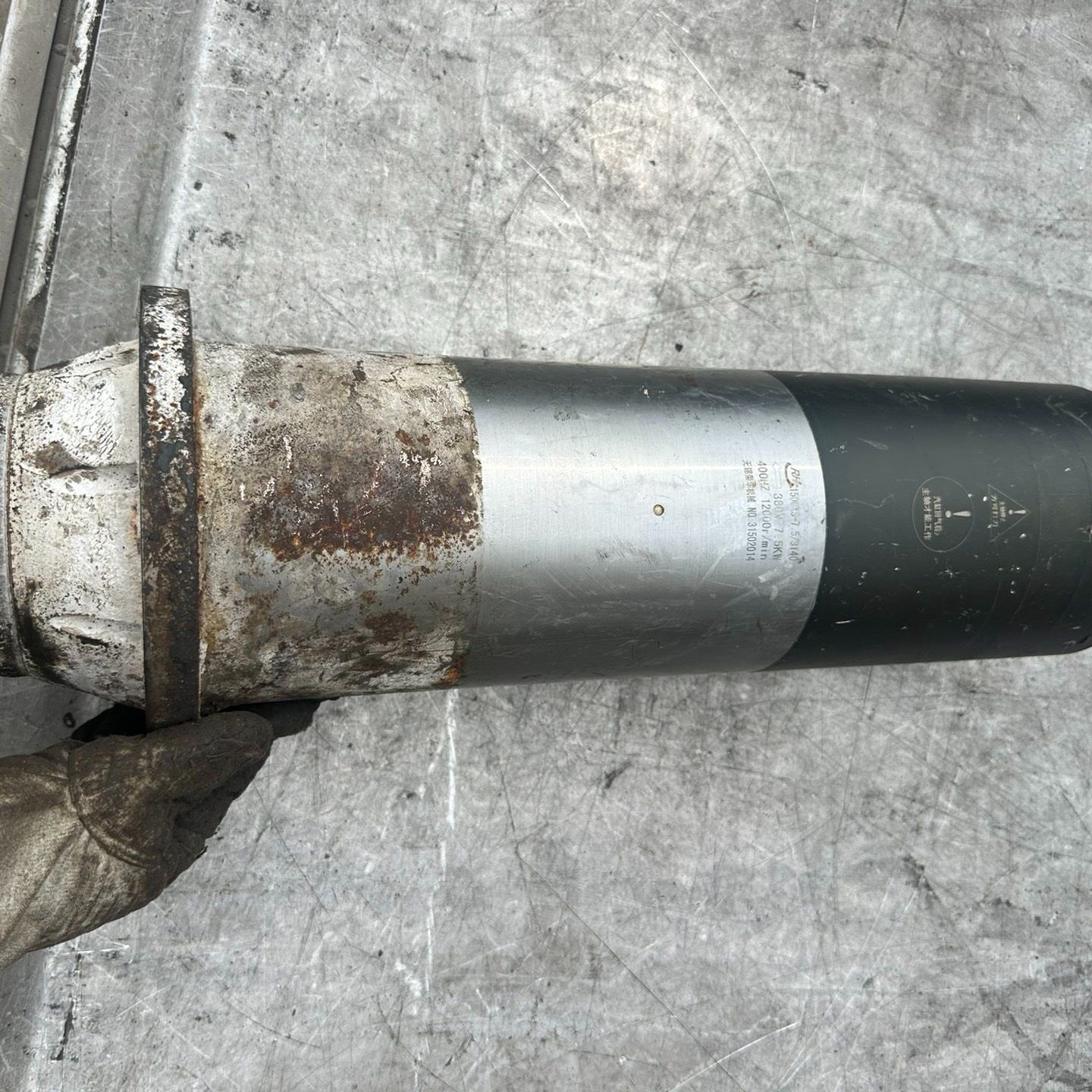 议价--二手无锡荣华150DXS-7.5/BT40高速电主轴,如图实
