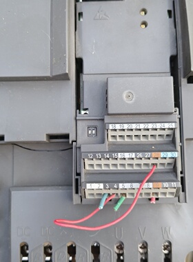 询价-变频器型号6SE64302UD315CA015