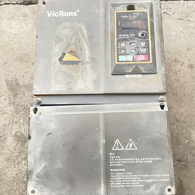 拍前询价：沃森变频器VD300A4T30G37P380V3