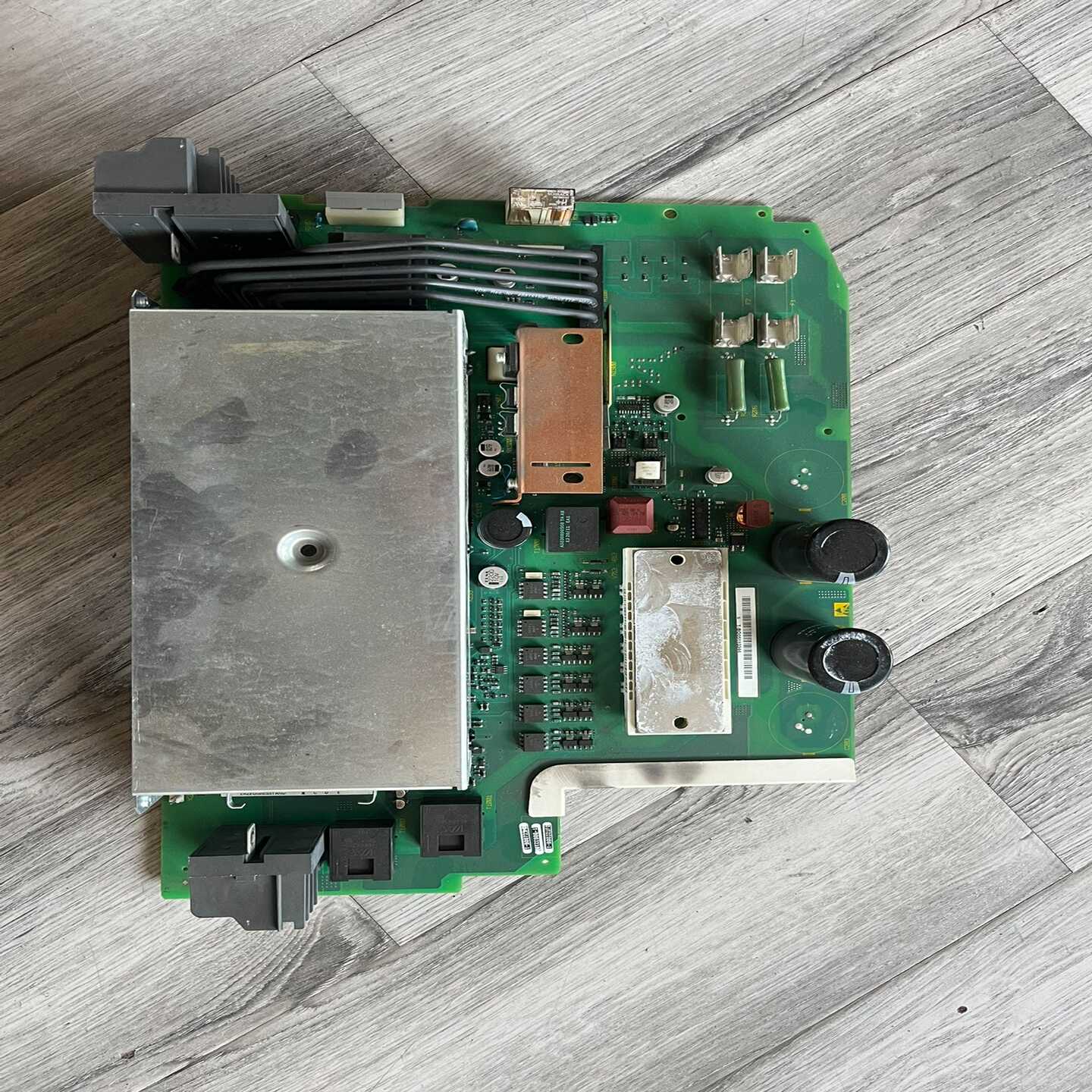 6SE7016-1TA84-1HF36SE70变频器询价