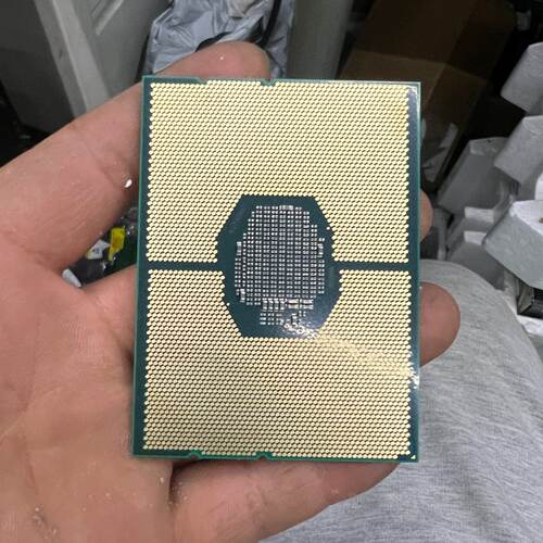 英特尔 至强 4214 2.20GHZ 12核心/24线程8-议价