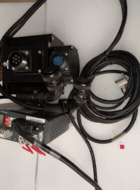 议价LXM26DU10M3X驱动器成色如图议价