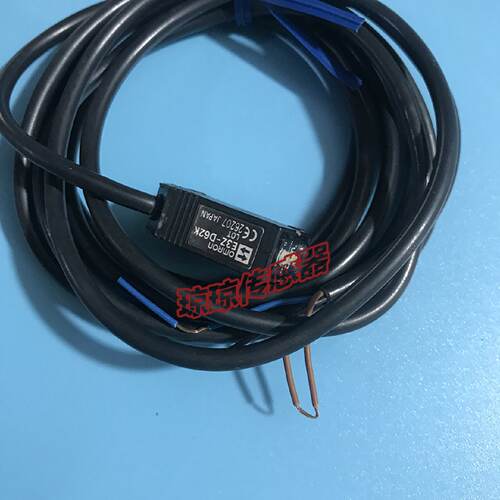 供应E3Z-D62 D62H D62K-M3J D62-M1J小型光电开关传感器漫反射*
