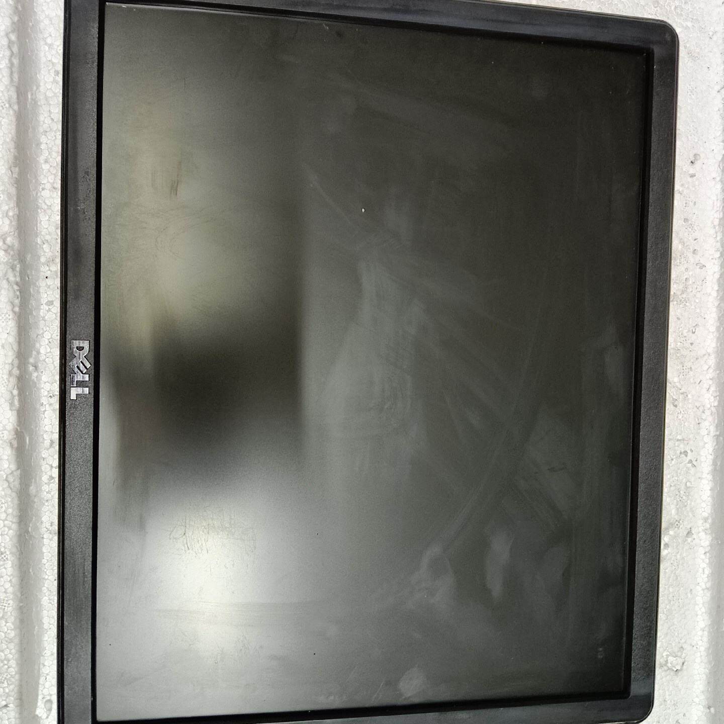 戴尔17寸LED显示器，型号为E1715S，工业屏，全新膜a议价 - 实物图