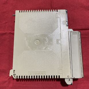 议价施耐德TSXDSY16T2开关量输出模块可程式设计逻辑控制器模块